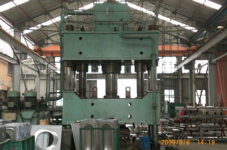 1000噸水壓機